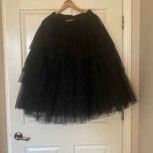 Black toile layered skirt